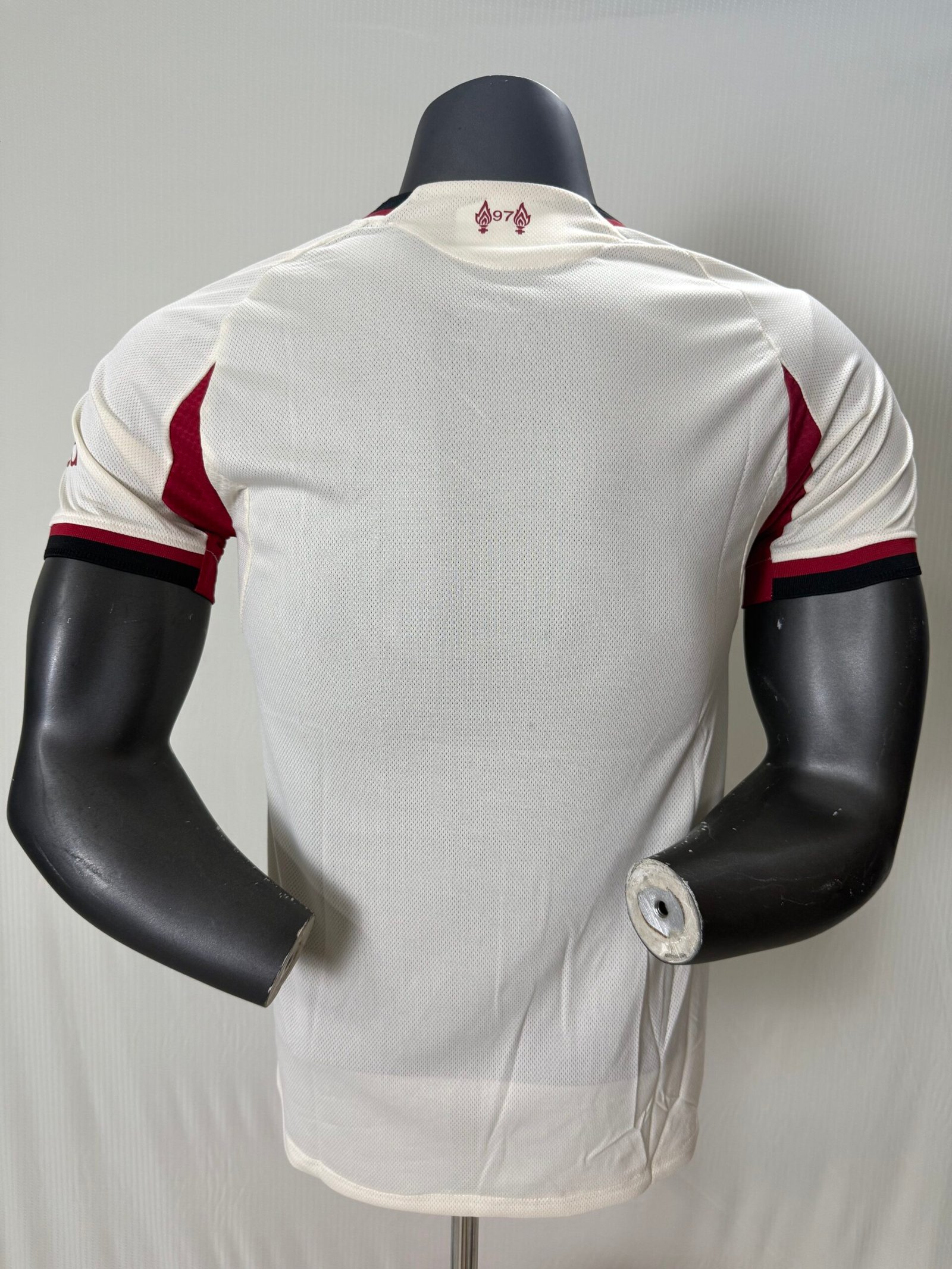 Liverpool FC 25/26 Away Jersey – Player Version (Half Sleeve) - Image 2