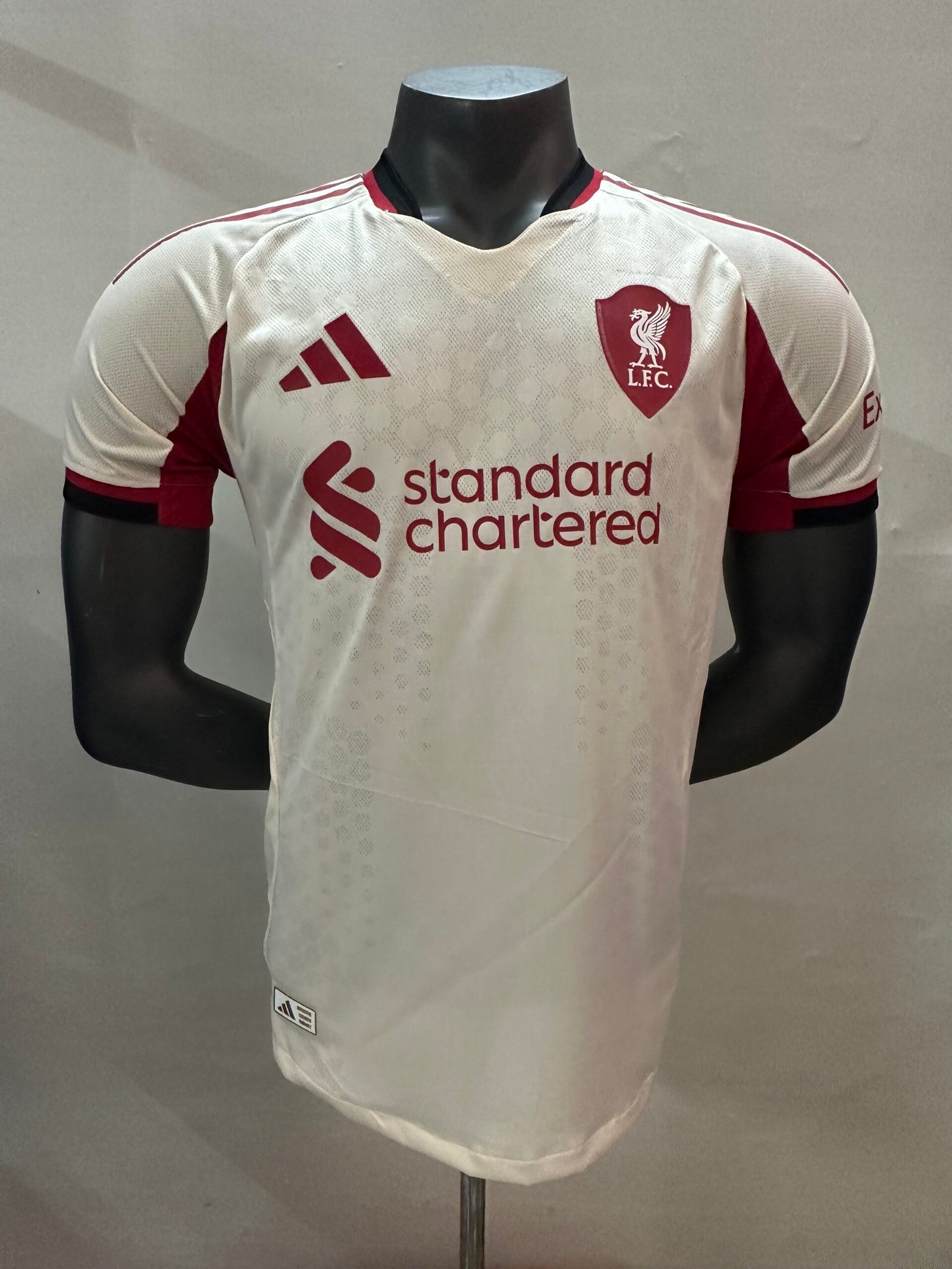 Liverpool FC 25/26 Away Jersey – Player Version (Half Sleeve)