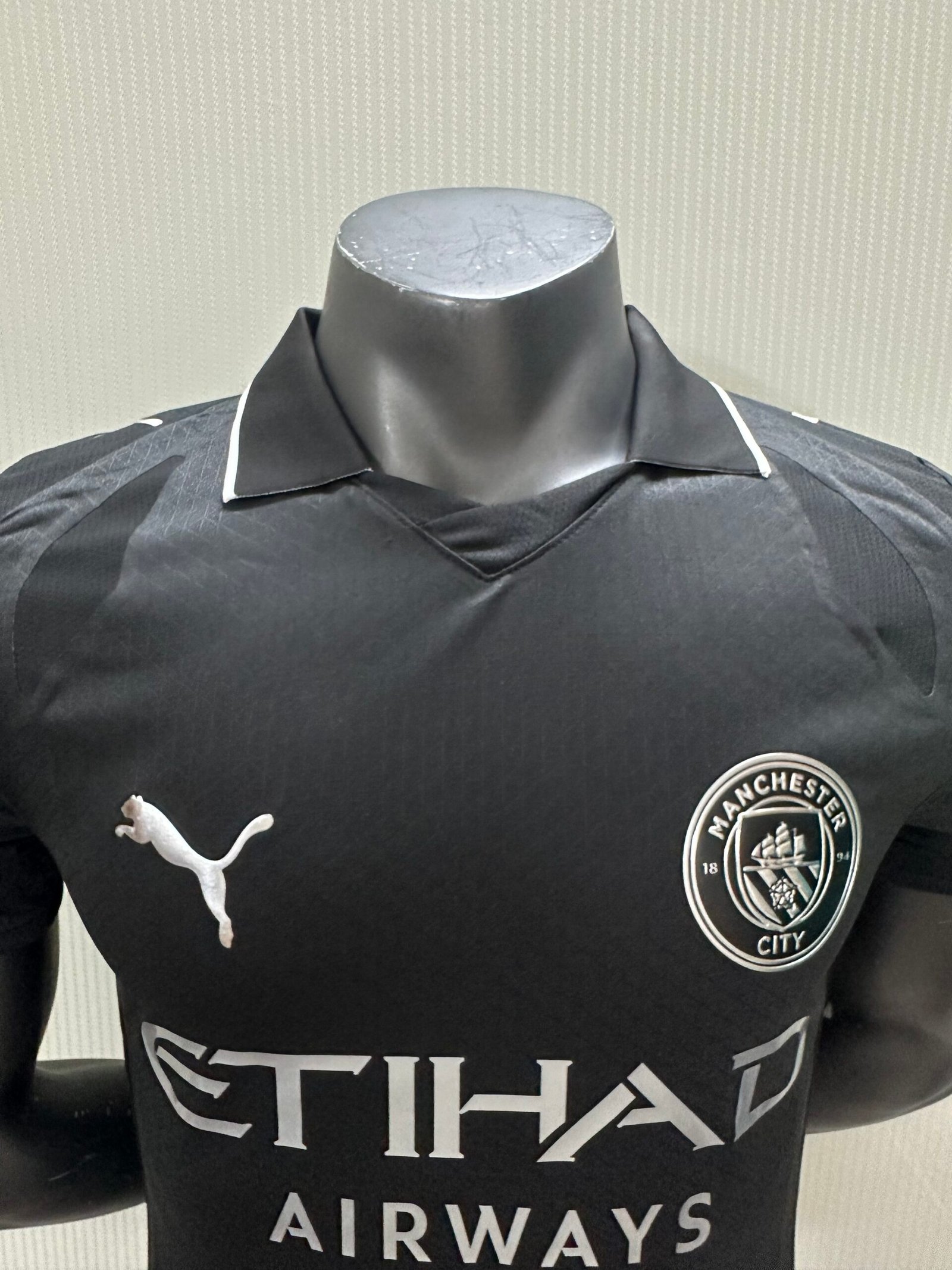 Manchester City 25/26 Away Jersey – Player Version (Long Sleeve) - Image 9