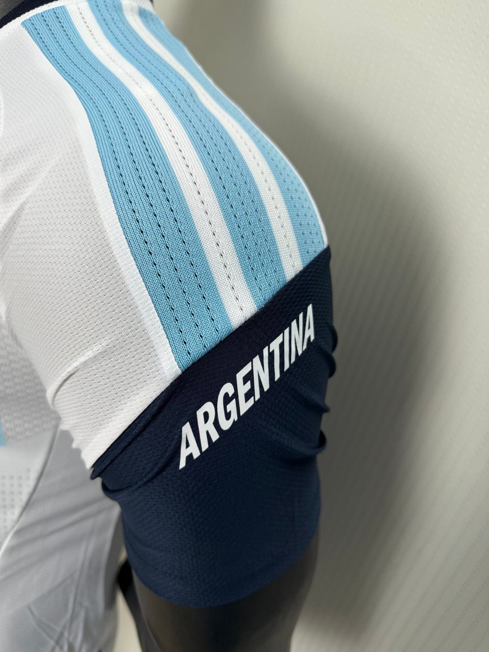 Argentina 2026 Pro Training Jersey – Player Version (Half Sleeve) - Image 5
