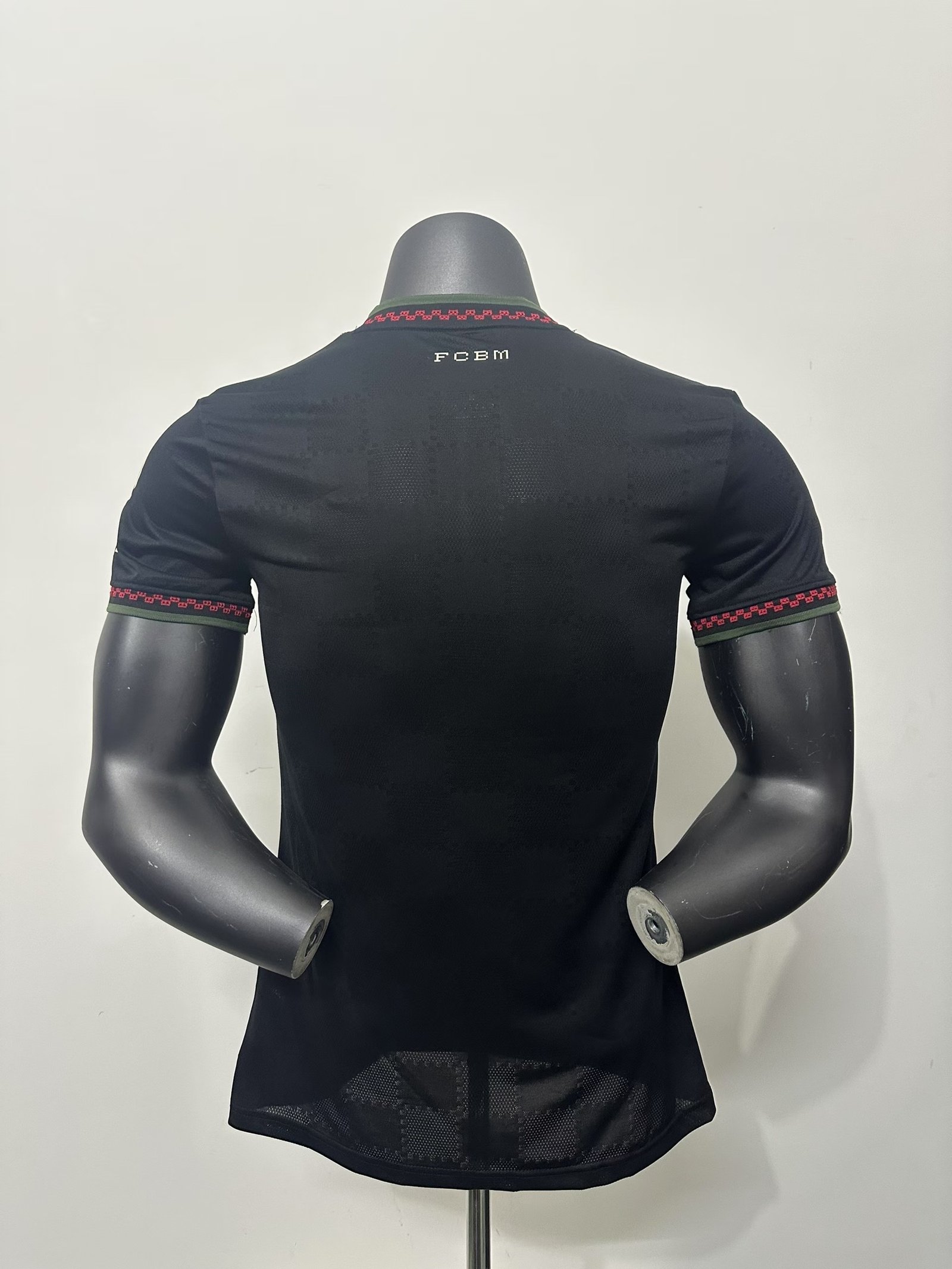 Bayern Munich 25/26 Third Kit Black Jersey – Player Version (Half Sleeve) - Image 2