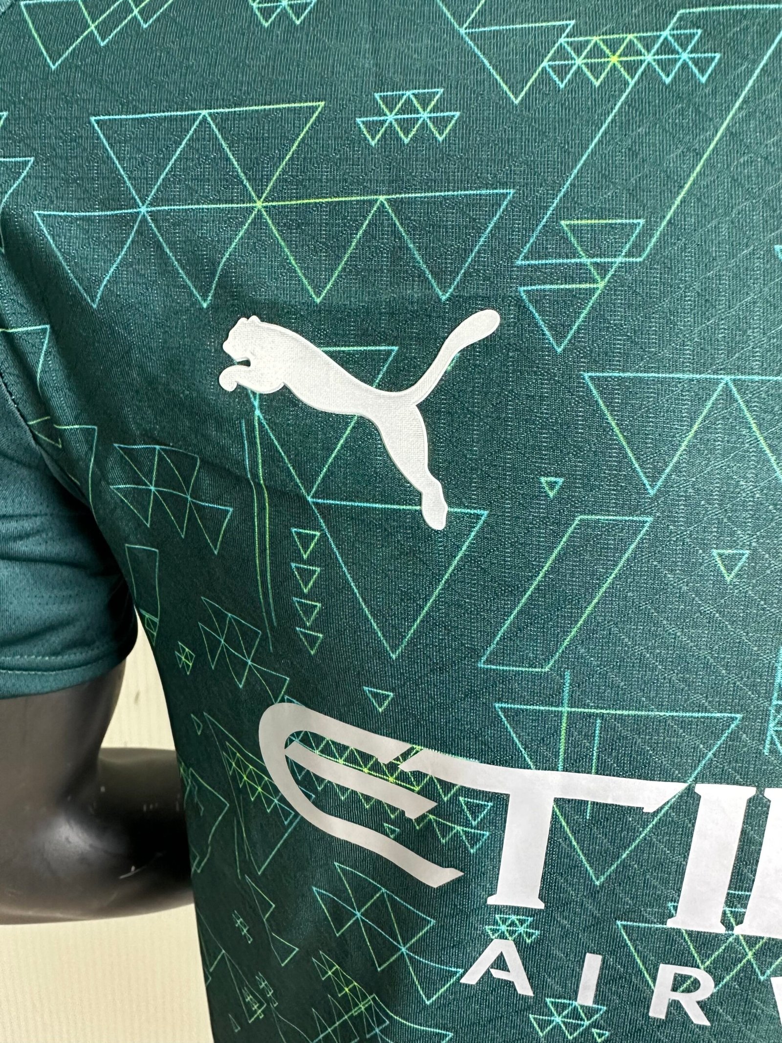 Manchester City 25/26 Special Edition EA Sports FC Kit– Player Version (Half Sleeve) - Image 7