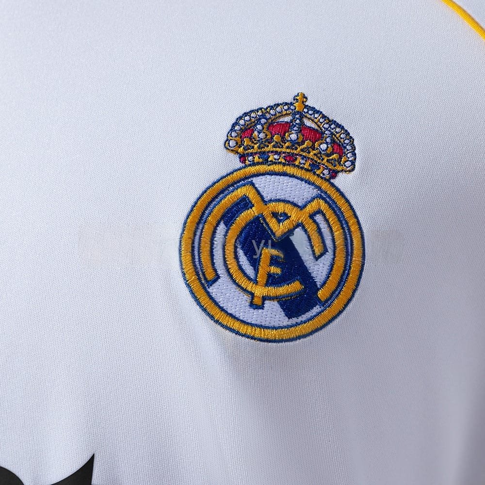 Real Madrid 25/26 Home Jersey – Fan Version (Half Sleeve) - Image 3