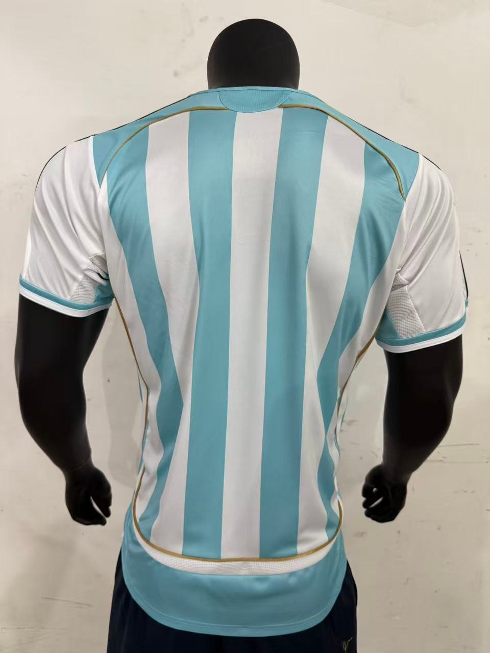 Argentina 2006 World Cup Home Kit Half Sleeve- Retro Jersey - Image 6
