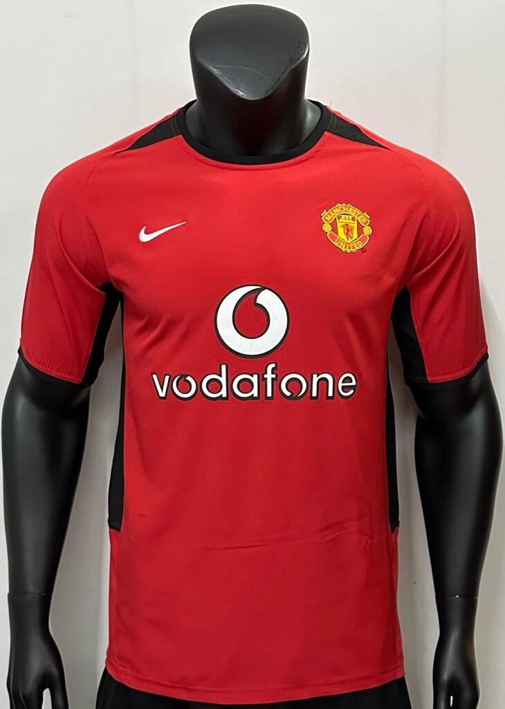 Man Utd Retro 02-04 Half 1