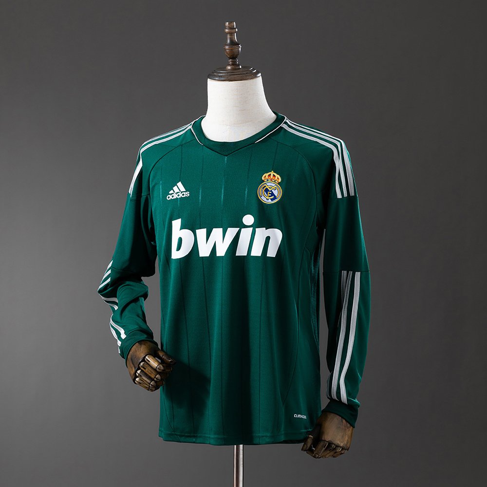 Real Madrid 12-13 Full Sleeve Retro 3