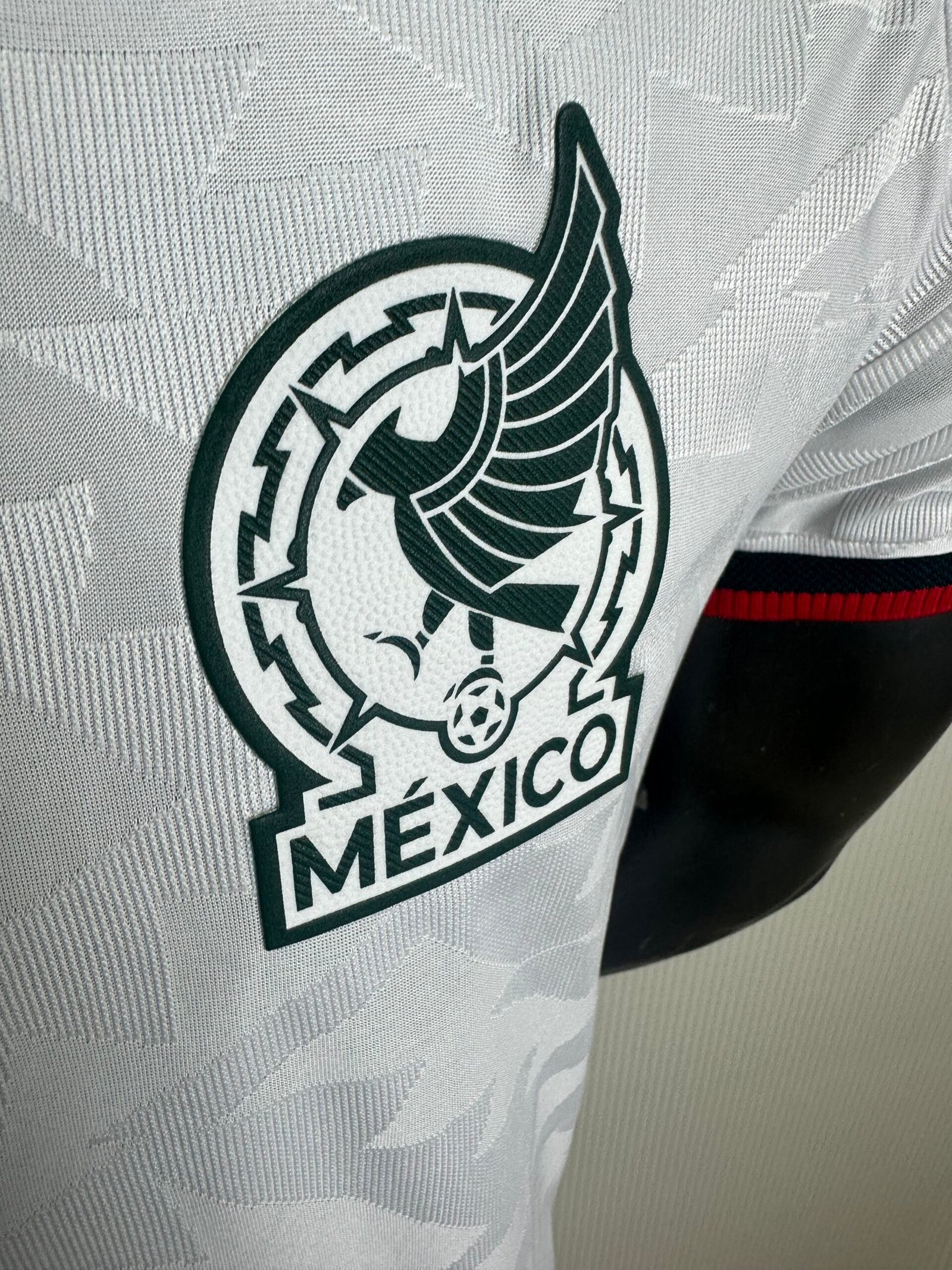 Mexico 2026 World Cup Away Jersey – Player Version (Half Sleeve) - Image 8