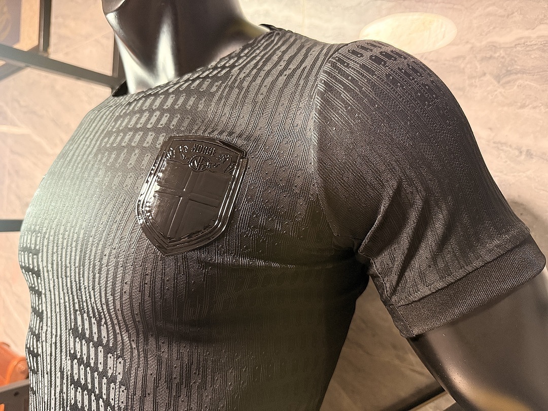 Haaland 9 Norway WC26 Away 'Blackout' Jersey - Player Version (Half Sleeve) - Image 4