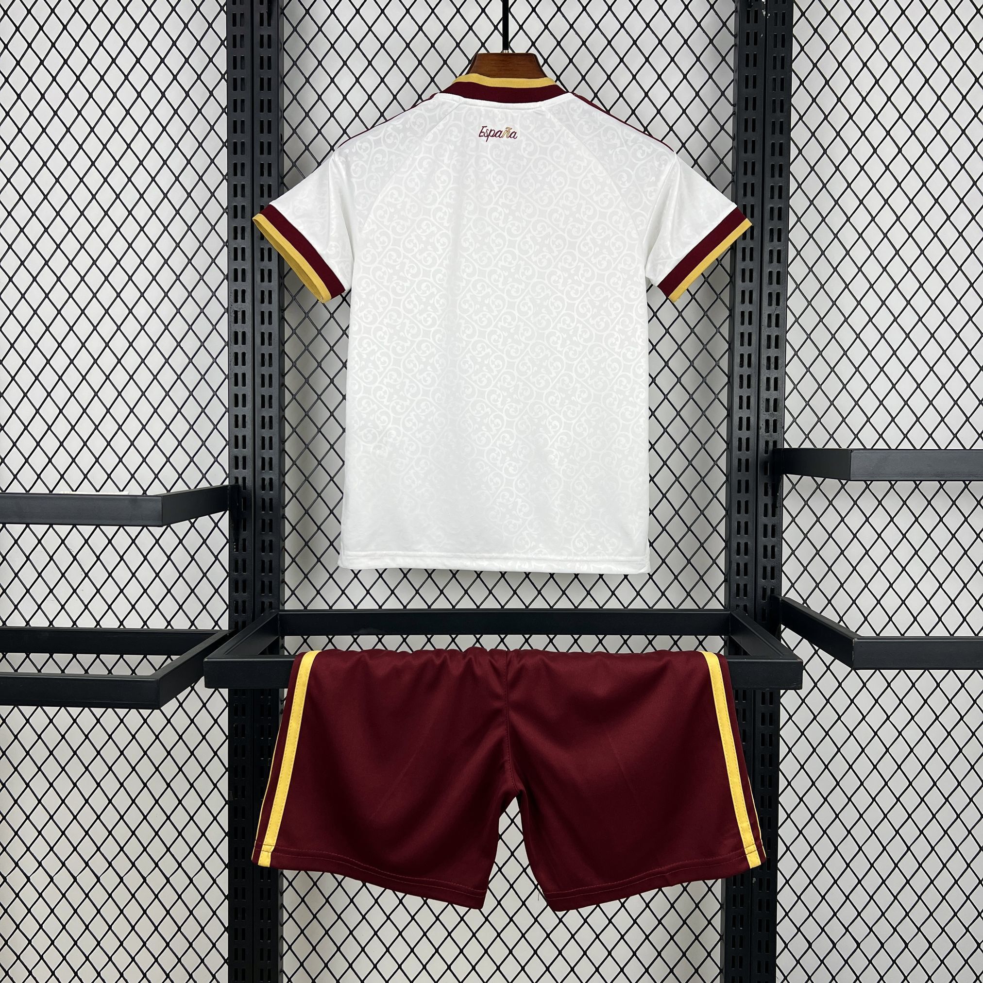 Spain 2026 World Cup Away Kids Jersey - Image 6
