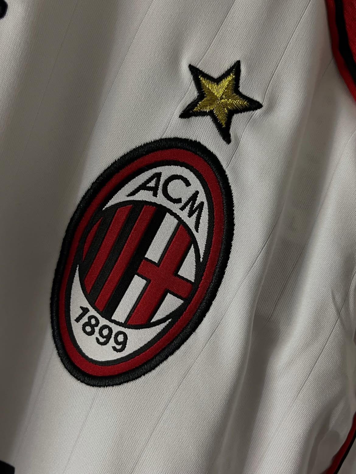 KAKA 22 AC Milan 06-07 Away Retro Half Sleeve- UCL Jersey - Image 4