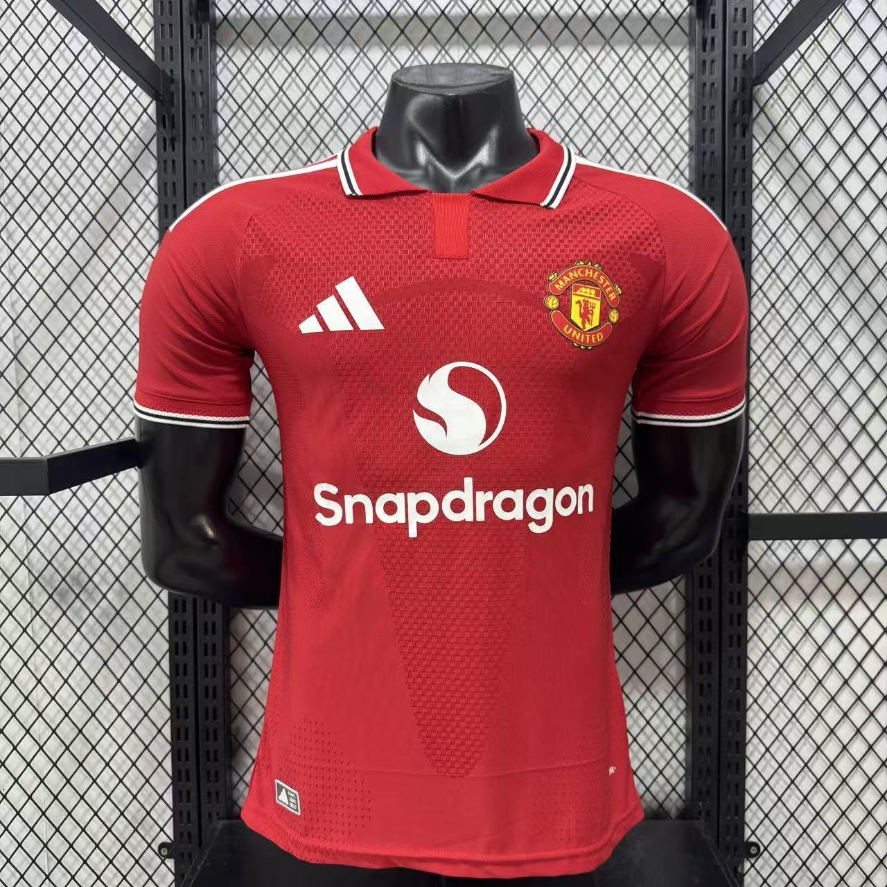 Manchester United 26-27 Home Jersey - Player Version (Half Sleeve) - Image 5