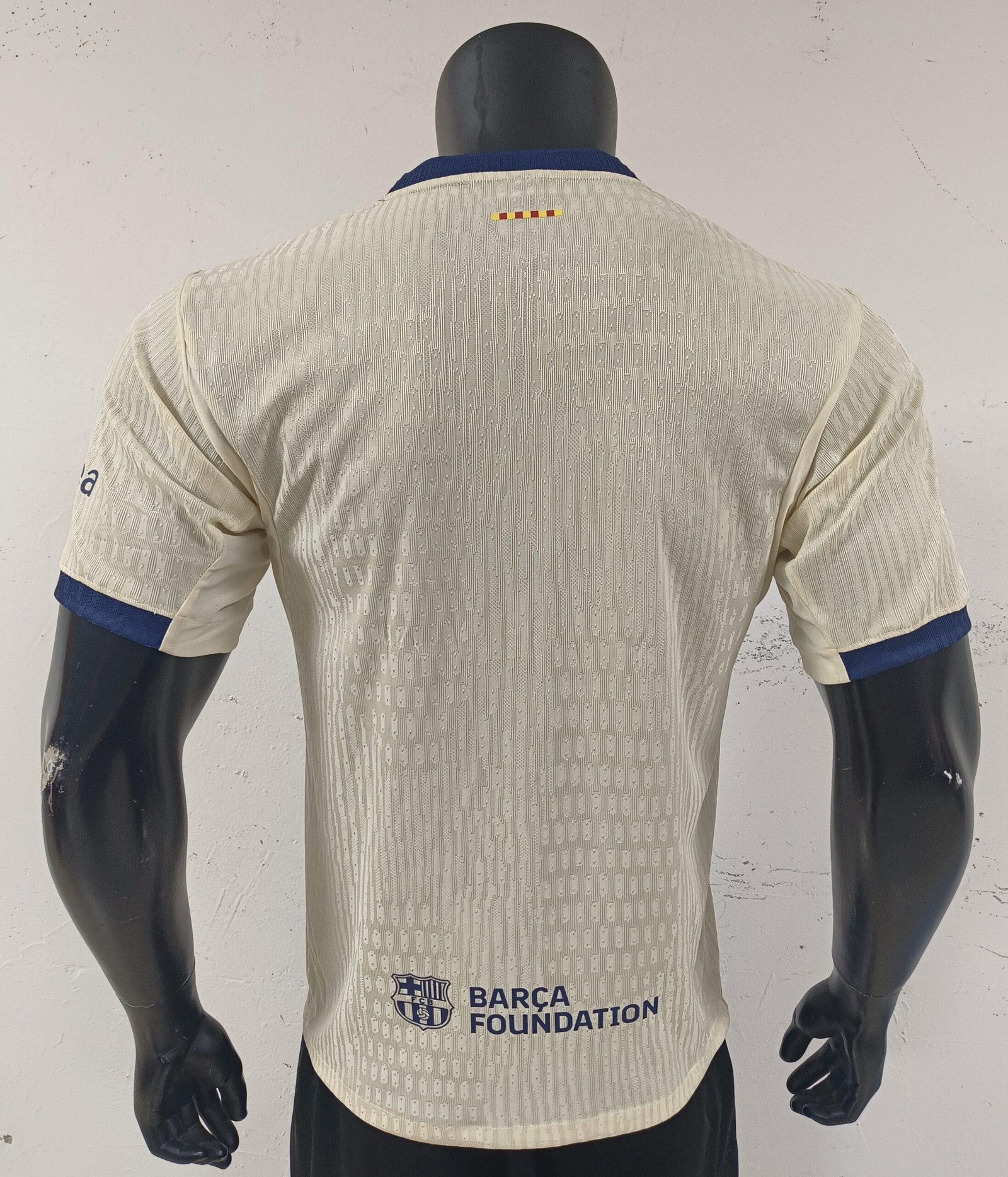 Barcelona 26-27 4th Jersey - Player Version (Half Sleeve) - Image 5