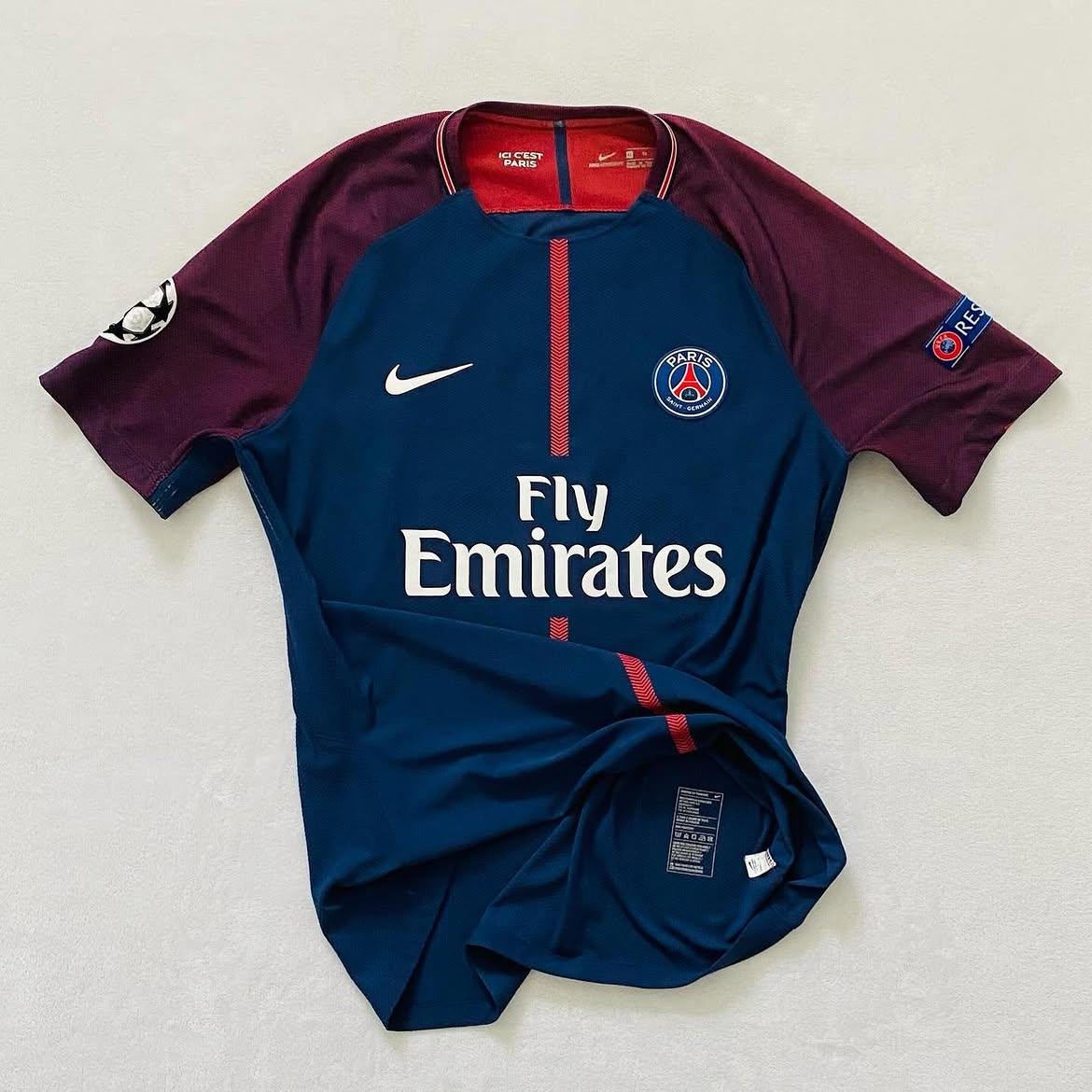 NEYMAR JR 10 PSG 17-18 Home UCL Edition Retro - Half Sleeve - Image 2